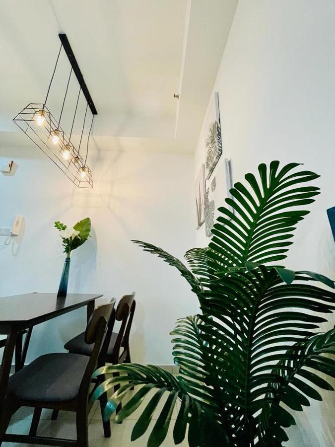 Homestay I-City Cantik, Tenang, Wifi, 4K Smart Tv, Netflix, Coway, Free Parking Шах-Алам Екстер'єр фото